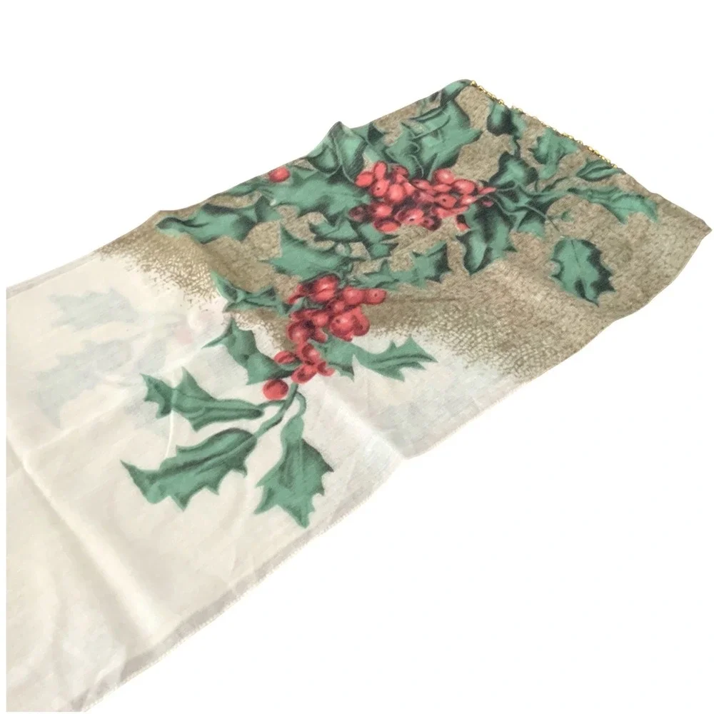 Victorian Trading Co, Hopeless Romantic Holly Berry‎ Metal Ball Scarf